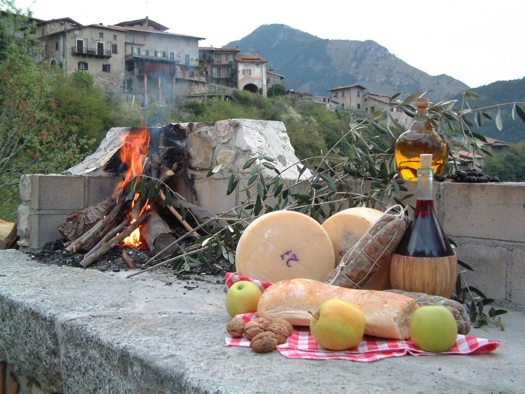Tremosine Agriturismo La Zangola מראה חיצוני תמונה